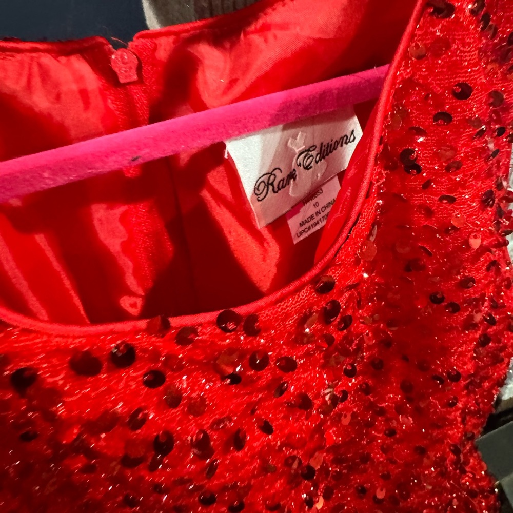 Little Girls Sparkly Red Party Dress - Picture 4 of 6